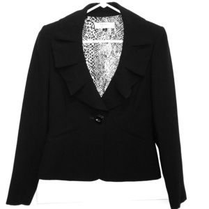 Tahari Sz 6 Crepe fully lined black jacket ruffle